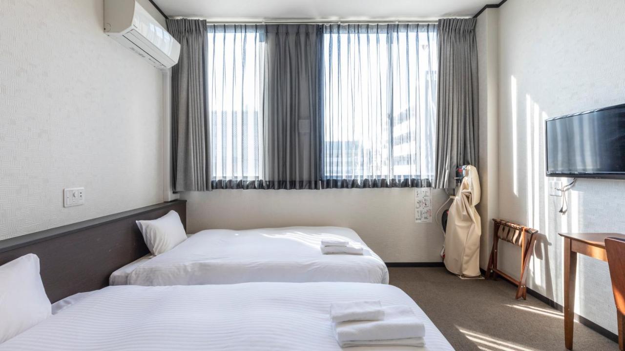 โอซาก้า พอร์ต โฮเต็ล เลสปัวร์ Hotel ภายนอก รูปภาพ